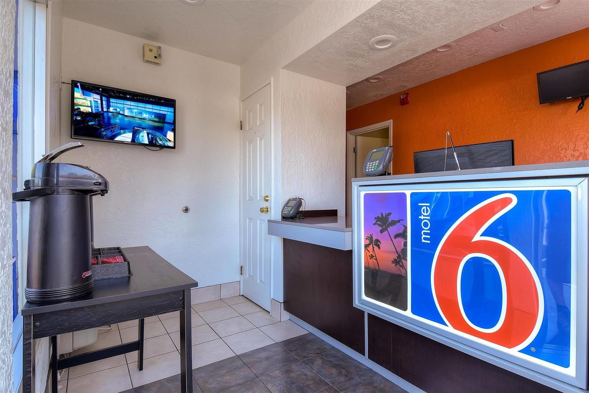 Motel 6-Norwalk, Ca - Los Angeles Exterior photo